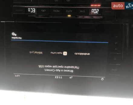 Белый Фольксваген Туарег, объемом двигателя 3 л и пробегом 44 тыс. км за 47000 $, фото 17 на Automoto.ua