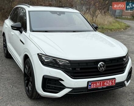 Белый Фольксваген Туарег, объемом двигателя 2.97 л и пробегом 131 тыс. км за 59979 $, фото 22 на Automoto.ua