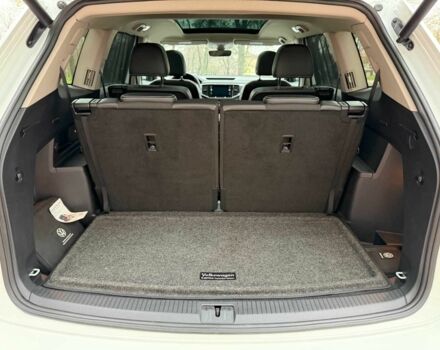 Білий Фольксваген Туарег, об'ємом двигуна 3.6 л та пробігом 61 тис. км за 33700 $, фото 19 на Automoto.ua