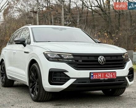 Белый Фольксваген Туарег, объемом двигателя 2.97 л и пробегом 131 тыс. км за 59979 $, фото 21 на Automoto.ua