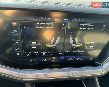 Белый Фольксваген Туарег, объемом двигателя 2.97 л и пробегом 138 тыс. км за 63000 $, фото 19 на Automoto.ua