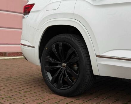 Білий Фольксваген Туарег, об'ємом двигуна 3.6 л та пробігом 61 тис. км за 33700 $, фото 5 на Automoto.ua