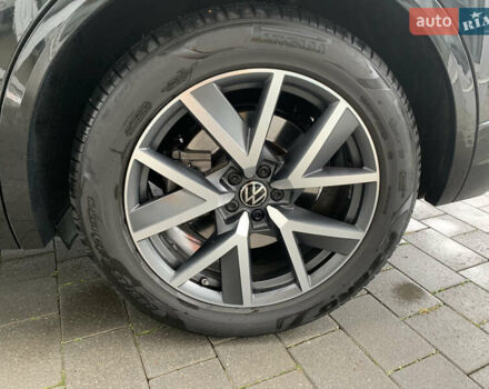 Білий Фольксваген Туарег, об'ємом двигуна 2.99 л та пробігом 88 тис. км за 64000 $, фото 21 на Automoto.ua