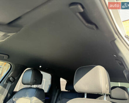 Белый Фольксваген Туарег, объемом двигателя 2.97 л и пробегом 138 тыс. км за 63000 $, фото 24 на Automoto.ua