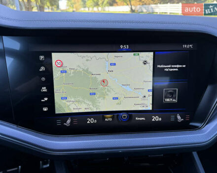 Белый Фольксваген Туарег, объемом двигателя 2.97 л и пробегом 135 тыс. км за 65700 $, фото 23 на Automoto.ua