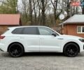 Белый Фольксваген Туарег, объемом двигателя 2.97 л и пробегом 131 тыс. км за 59979 $, фото 23 на Automoto.ua
