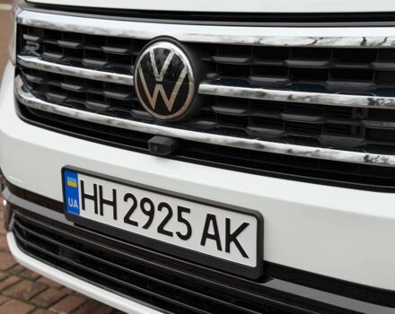 Білий Фольксваген Туарег, об'ємом двигуна 3.6 л та пробігом 61 тис. км за 33700 $, фото 10 на Automoto.ua