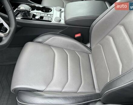 Белый Фольксваген Туарег, объемом двигателя 2.97 л и пробегом 131 тыс. км за 59979 $, фото 30 на Automoto.ua