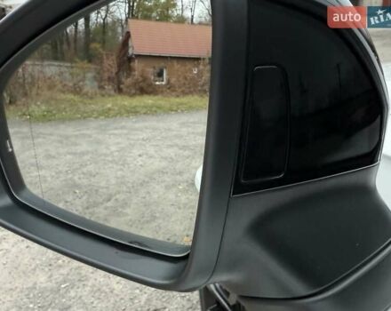 Белый Фольксваген Туарег, объемом двигателя 2.97 л и пробегом 131 тыс. км за 59979 $, фото 25 на Automoto.ua