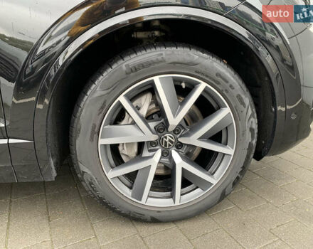 Білий Фольксваген Туарег, об'ємом двигуна 2.99 л та пробігом 88 тис. км за 64000 $, фото 19 на Automoto.ua