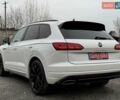 Белый Фольксваген Туарег, объемом двигателя 2.97 л и пробегом 131 тыс. км за 59979 $, фото 4 на Automoto.ua