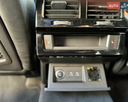 Белый Фольксваген Туарег, объемом двигателя 2.97 л и пробегом 135 тыс. км за 65700 $, фото 31 на Automoto.ua