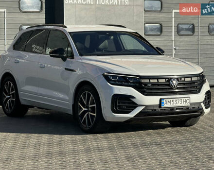 Белый Фольксваген Туарег, объемом двигателя 2.97 л и пробегом 138 тыс. км за 63000 $, фото 3 на Automoto.ua