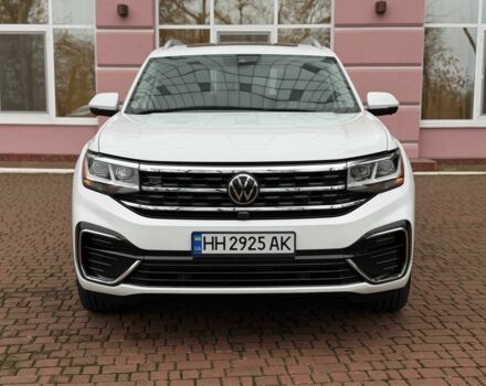 Білий Фольксваген Туарег, об'ємом двигуна 3.6 л та пробігом 61 тис. км за 33700 $, фото 1 на Automoto.ua