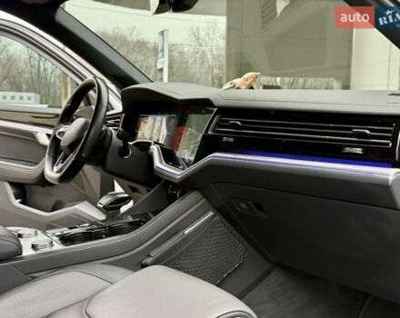 Білий Фольксваген Туарег, об'ємом двигуна 2.97 л та пробігом 79 тис. км за 63700 $, фото 39 на Automoto.ua