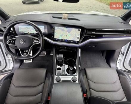 Білий Фольксваген Туарег, об'ємом двигуна 2.97 л та пробігом 77 тис. км за 64900 $, фото 29 на Automoto.ua