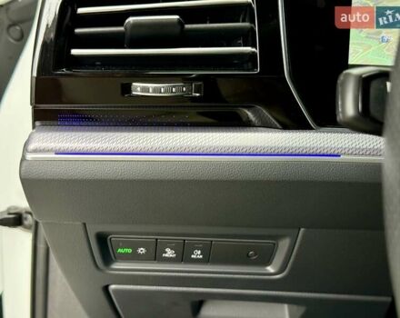 Білий Фольксваген Туарег, об'ємом двигуна 2.97 л та пробігом 77 тис. км за 64900 $, фото 43 на Automoto.ua