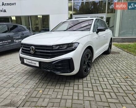 Белый Фольксваген Туарег, объемом двигателя 3 л и пробегом 32 тыс. км за 76890 $, фото 14 на Automoto.ua