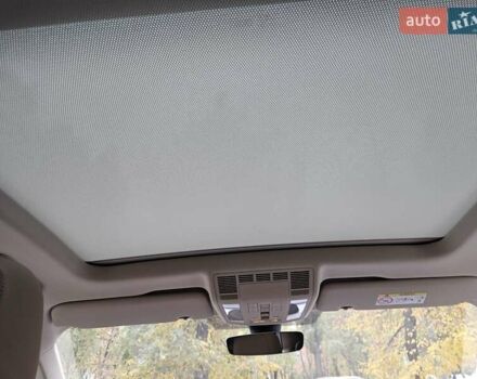 Белый Фольксваген Туарег, объемом двигателя 3 л и пробегом 32 тыс. км за 76890 $, фото 44 на Automoto.ua