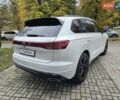 Белый Фольксваген Туарег, объемом двигателя 3 л и пробегом 32 тыс. км за 76890 $, фото 7 на Automoto.ua