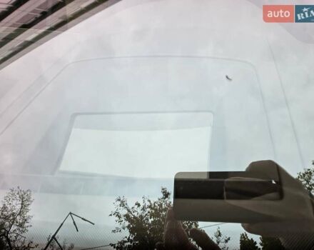 Белый Фольксваген Туарег, объемом двигателя 3 л и пробегом 32 тыс. км за 76890 $, фото 58 на Automoto.ua