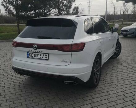 Белый Фольксваген Туарег, объемом двигателя 3 л и пробегом 55 тыс. км за 85500 $, фото 9 на Automoto.ua