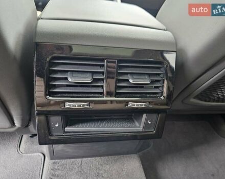 Белый Фольксваген Туарег, объемом двигателя 3 л и пробегом 32 тыс. км за 76890 $, фото 27 на Automoto.ua