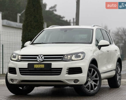 Белый Фольксваген Туарег, объемом двигателя 2.97 л и пробегом 189 тыс. км за 17450 $, фото 1 на Automoto.ua
