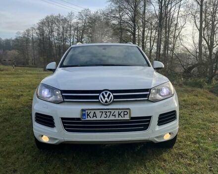 Білий Фольксваген Туарег, об'ємом двигуна 3.6 л та пробігом 272 тис. км за 17500 $, фото 1 на Automoto.ua