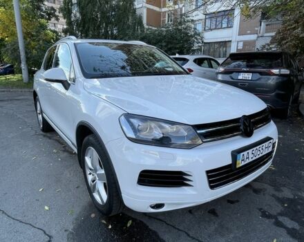 Білий Фольксваген Туарег, об'ємом двигуна 3 л та пробігом 152 тис. км за 19500 $, фото 1 на Automoto.ua