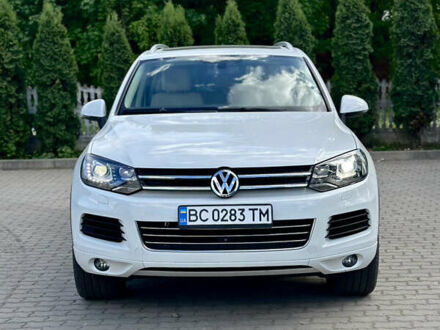 Фольксваген Туарег 2013 в Черновцах на Automoto.ua Белый Фольксваген Туарег, объемом двигателя 3 л и пробегом 260 тыс. км за 18900 $, фото 1 на Automoto.ua