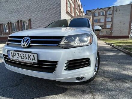 Фольксваген Туарег 2014 у Запоріжжя на Automoto.ua Білий Фольксваген Туарег, об'ємом двигуна 3.6 л та пробігом 176 тис. км за 18500 $, фото 1 на Automoto.ua