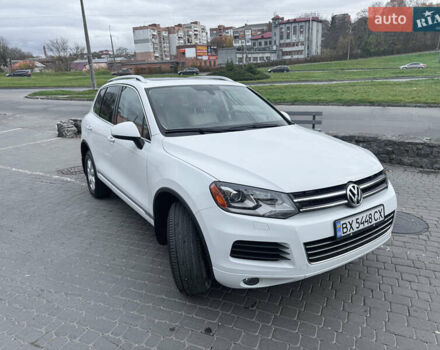 Белый Фольксваген Туарег, объемом двигателя 2.97 л и пробегом 278 тыс. км за 26800 $, фото 1 на Automoto.ua