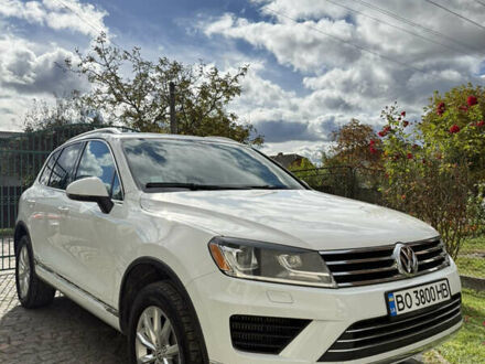 Фольксваген Туарег 2015 у Тернополі на Automoto.ua Білий Фольксваген Туарег, об'ємом двигуна 3 л та пробігом 93 тис. км за 26300 $, фото 1 на Automoto.ua