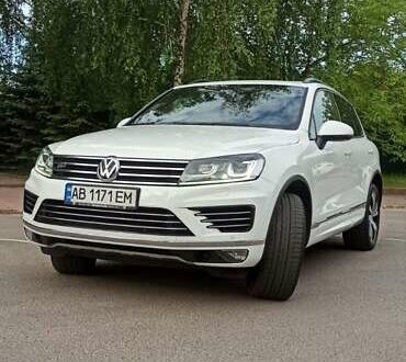 Фольксваген Туарег 2016 в Виннице на Automoto.ua Белый Фольксваген Туарег, объемом двигателя 2.97 л и пробегом 138 тыс. км за 34000 $, фото 1 на Automoto.ua