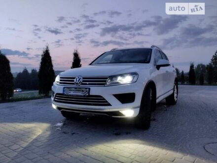 Фольксваген Туарег 2016 у Бучаче на Automoto.ua Белый Фольксваген Туарег, об'ємом двигуна 3 л та пробігом 148 тис. км за 28999 $, фото 1 на Automoto.ua