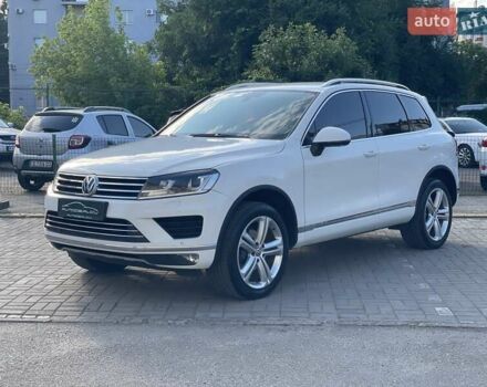 Білий Фольксваген Туарег, об'ємом двигуна 3 л та пробігом 168 тис. км за 25500 $, фото 1 на Automoto.ua