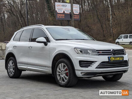 Фольксваген Туарег 2017 у Чернівцях на Automoto.ua Білий Фольксваген Туарег, об'ємом двигуна 3 л та пробігом 204 тис. км за 34700 $, фото 1 на Automoto.ua