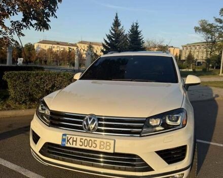 Білий Фольксваген Туарег, об'ємом двигуна 3.6 л та пробігом 74 тис. км за 23000 $, фото 1 на Automoto.ua