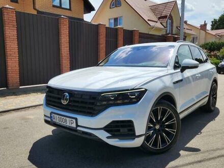 Фольксваген Туарег 2018 в Броварах на Automoto.ua Белый Фольксваген Туарег, объемом двигателя 2.97 л и пробегом 233 тыс. км за 39999 $, фото 1 на Automoto.ua