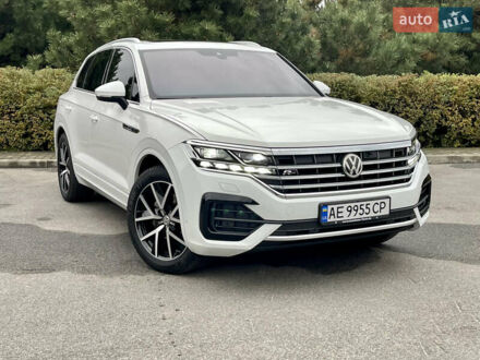 Фольксваген Туарег 2018 в Одессе на Automoto.ua Белый Фольксваген Туарег, объемом двигателя 2.97 л и пробегом 152 тыс. км за 50500 $, фото 1 на Automoto.ua