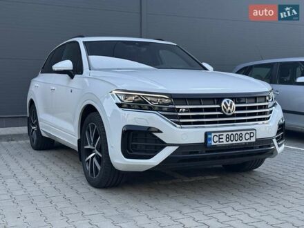 Фольксваген Туарег 2018 в Черновцах на Automoto.ua Белый Фольксваген Туарег, объемом двигателя 2.97 л и пробегом 58 тыс. км за 58900 $, фото 1 на Automoto.ua
