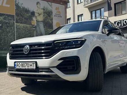 Фольксваген Туарег 2018 у Хусте на Automoto.ua Білий Фольксваген Туарег, об'ємом двигуна 2.97 л та пробігом 178 тис. км за 46900 $, фото 1 на Automoto.ua