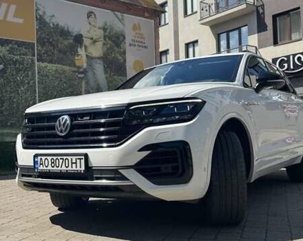 Білий Фольксваген Туарег, об'ємом двигуна 2.97 л та пробігом 178 тис. км за 46900 $, фото 1 на Automoto.ua