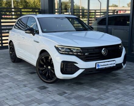 Фольксваген Туарег 2020 у Рівному на Automoto.ua Білий Фольксваген Туарег, об'ємом двигуна 3 л та пробігом 110 тис. км за 57400 $, фото 1 на Automoto.ua