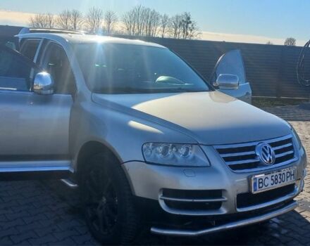 Бежевый Фольксваген Туарег, объемом двигателя 3 л и пробегом 298 тыс. км за 7950 $, фото 1 на Automoto.ua