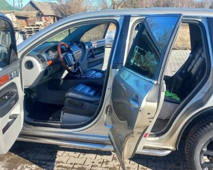 Бежевый Фольксваген Туарег, объемом двигателя 3 л и пробегом 298 тыс. км за 7950 $, фото 4 на Automoto.ua