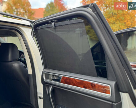 Бежевый Фольксваген Туарег, объемом двигателя 3 л и пробегом 180 тыс. км за 16000 $, фото 24 на Automoto.ua