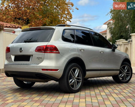Бежевый Фольксваген Туарег, объемом двигателя 3 л и пробегом 180 тыс. км за 16000 $, фото 6 на Automoto.ua