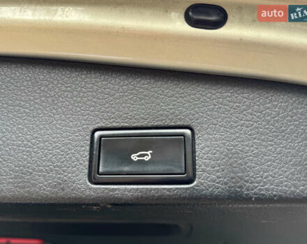 Бежевый Фольксваген Туарег, объемом двигателя 3 л и пробегом 180 тыс. км за 16000 $, фото 30 на Automoto.ua